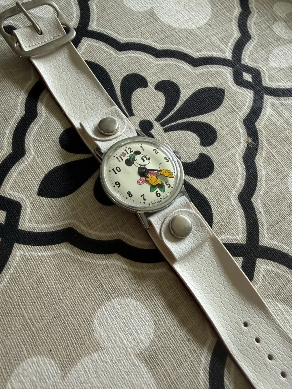 INGERSOLL MINNIE MOUSE WATCH.  W.D.P  NEW IN BOX